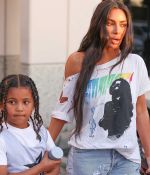 Access_Kardashian_046.jpg