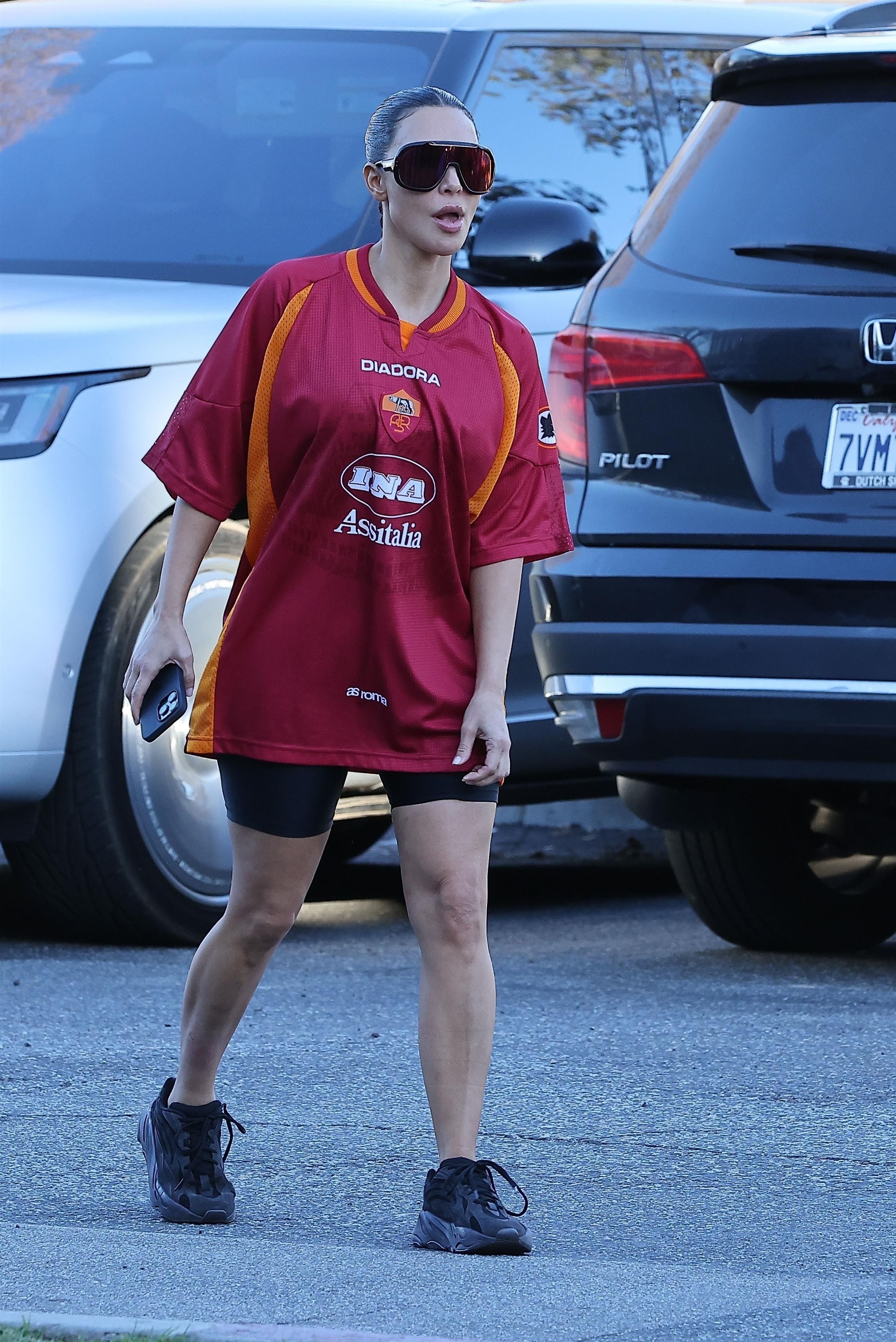Access_Kardashian_0101.jpg