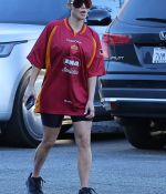 Access_Kardashian_0101.jpg