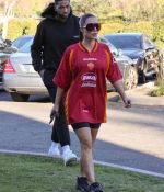 Access_Kardashian_04.jpg