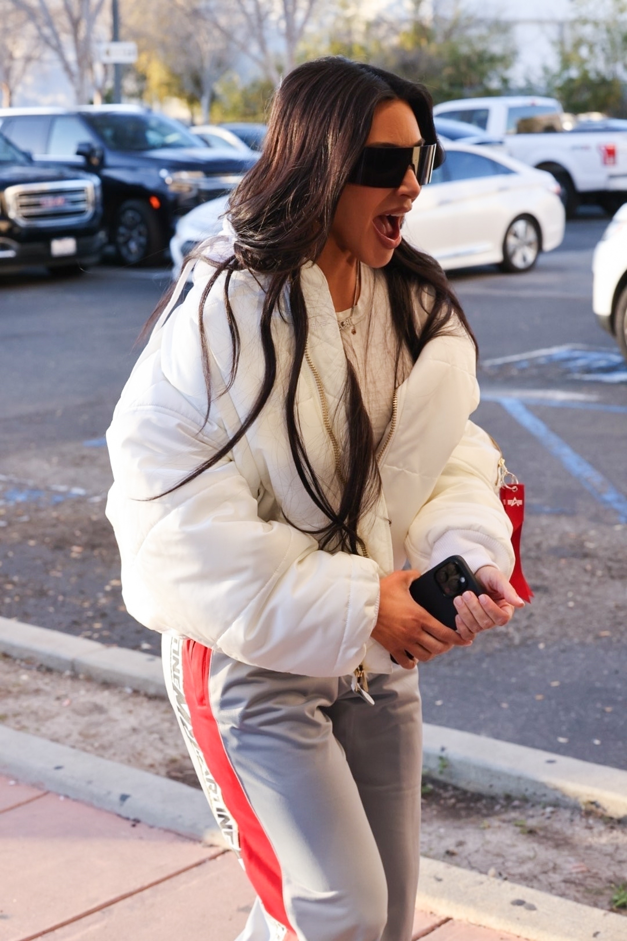 Access_Kardashian_08.jpg