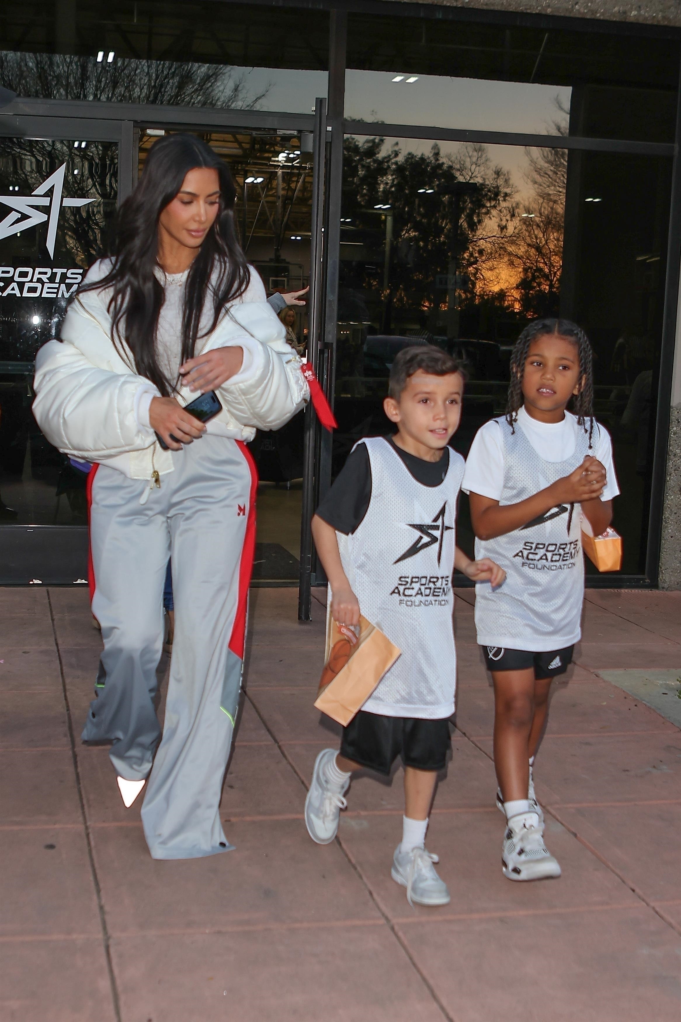 Access_Kardashian_010.jpg