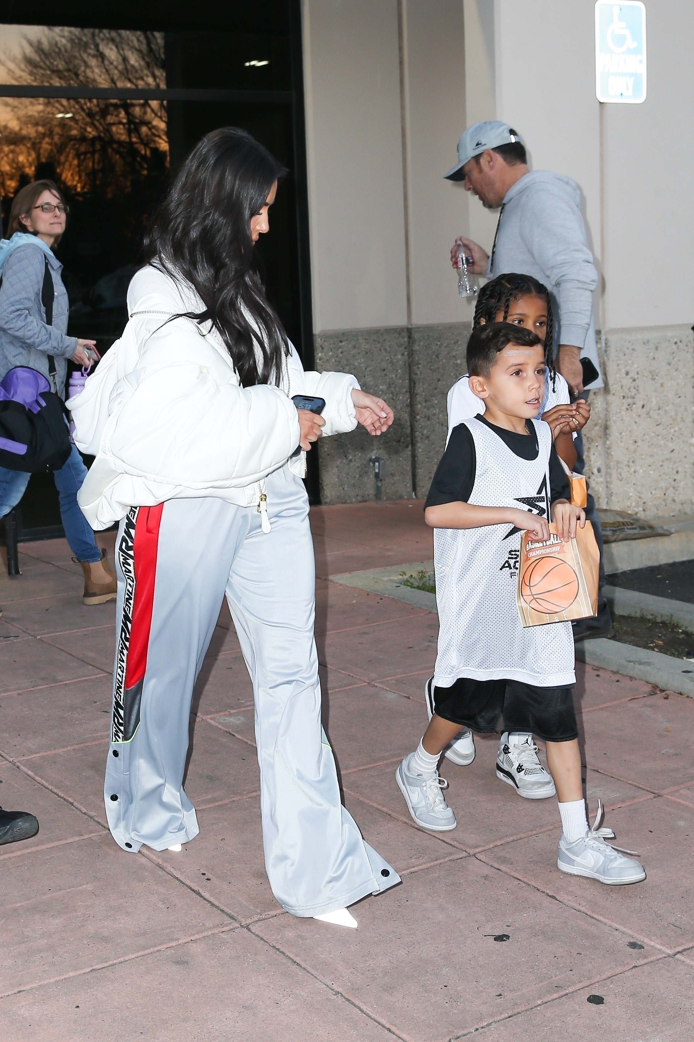 Access_Kardashian_017.jpg