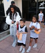 Access_Kardashian_03.jpg
