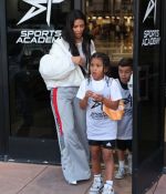 Access_Kardashian_04.jpg