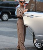 Access_Kardashian_021.jpg