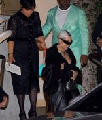Access_Kardashian_0101.jpg