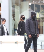 Access_Kardashian_003.jpg