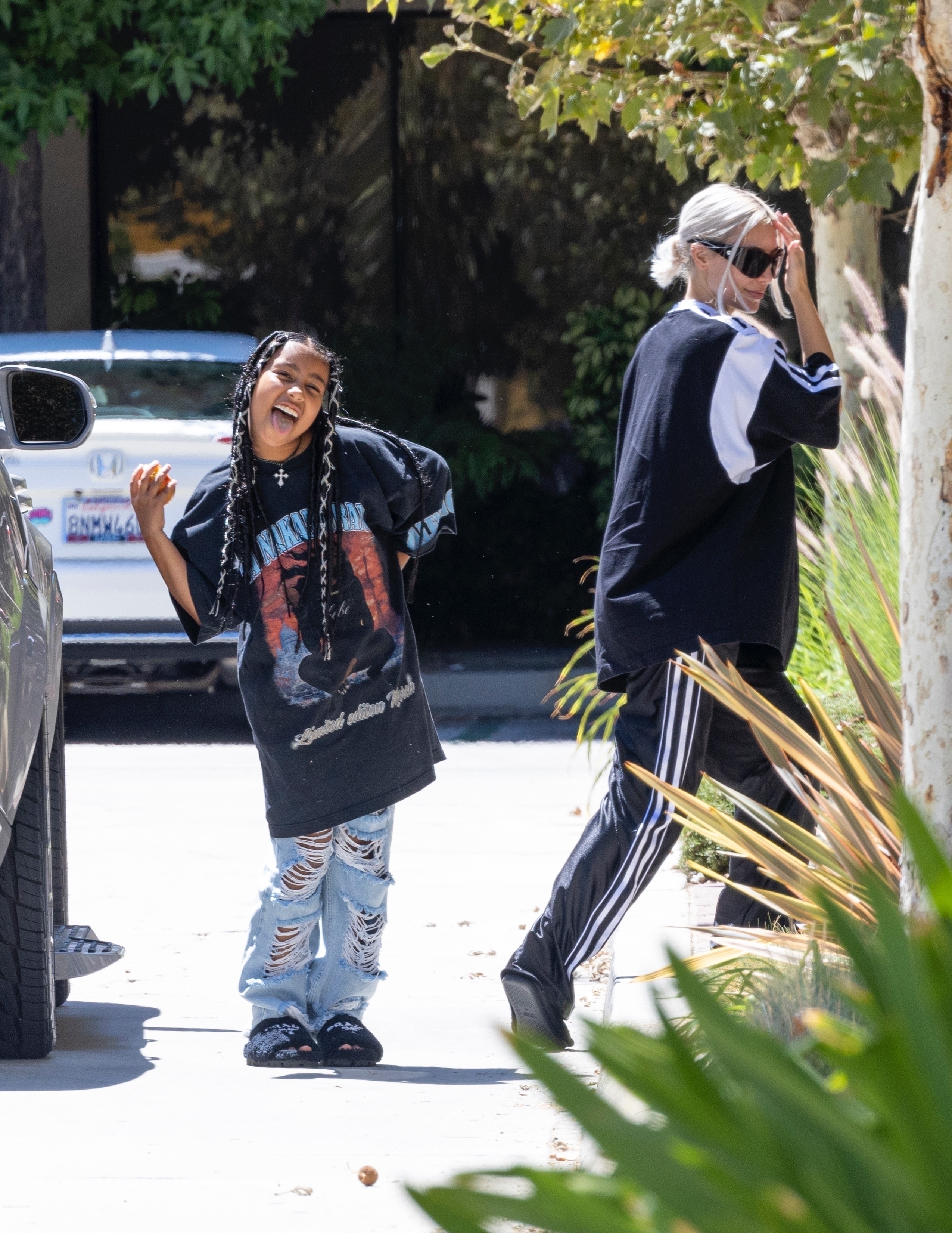 Access_Kardashian_02.jpg