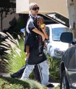 Access_Kardashian_01.jpg