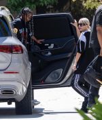 Access_Kardashian_015.jpg