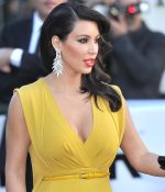 Access_Kardashian_06.jpg