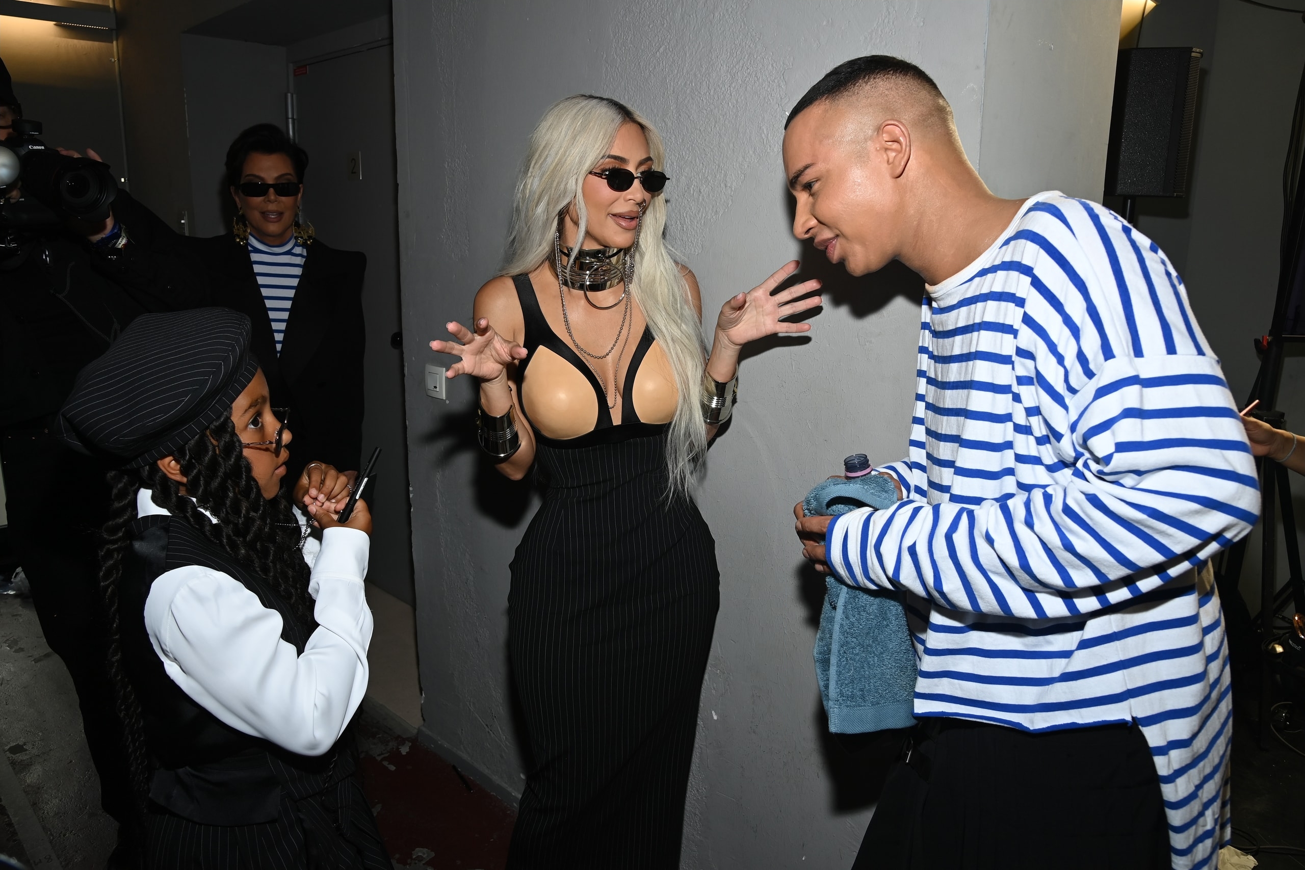 Access_Kardashian_03.jpg