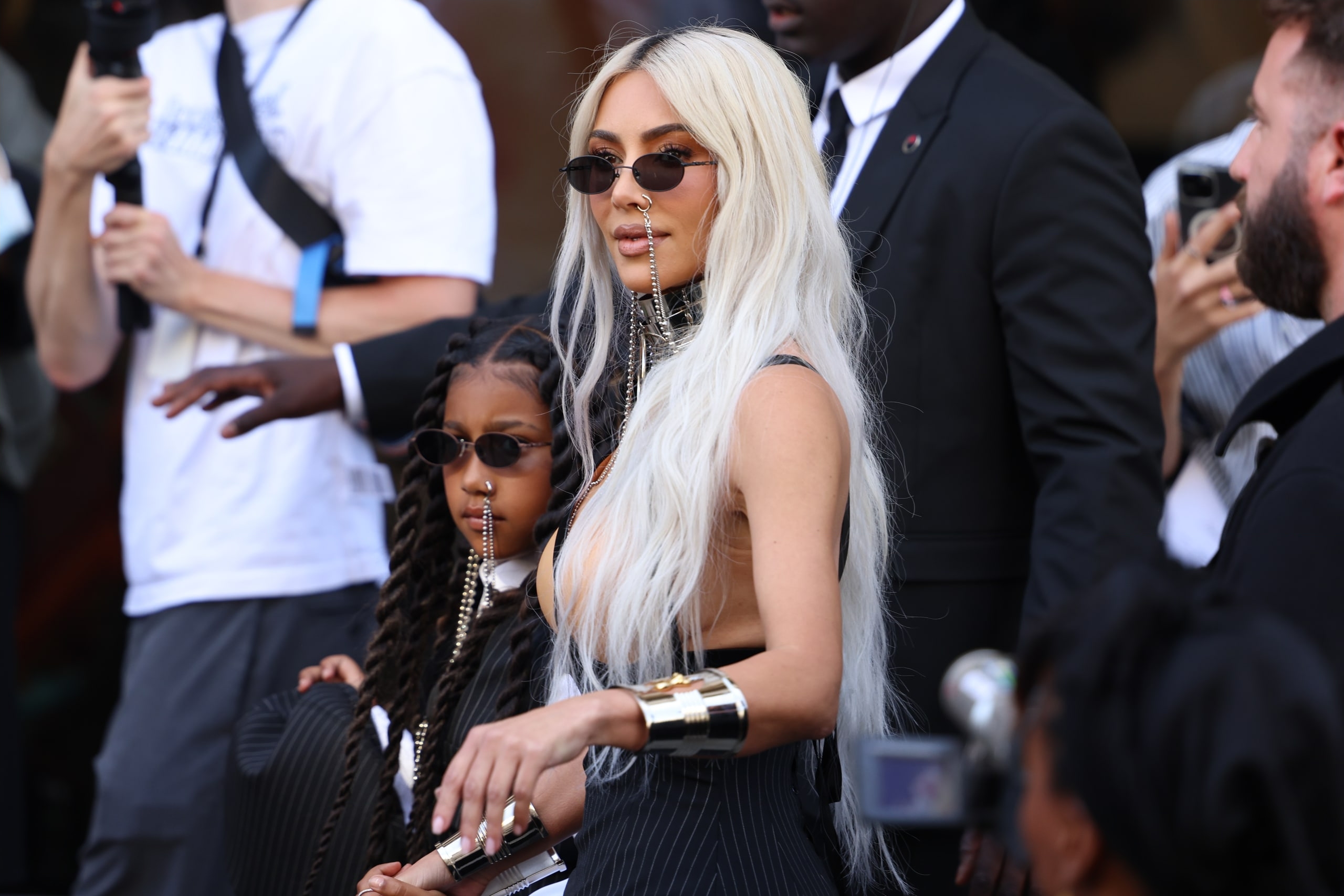 Access_Kardashian_05.jpg