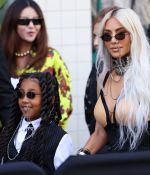 Access_Kardashian_03.jpg