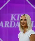 Access_Kardashian_07.jpg