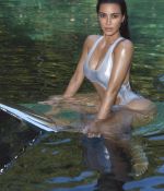Access_Kardashian_08.jpg