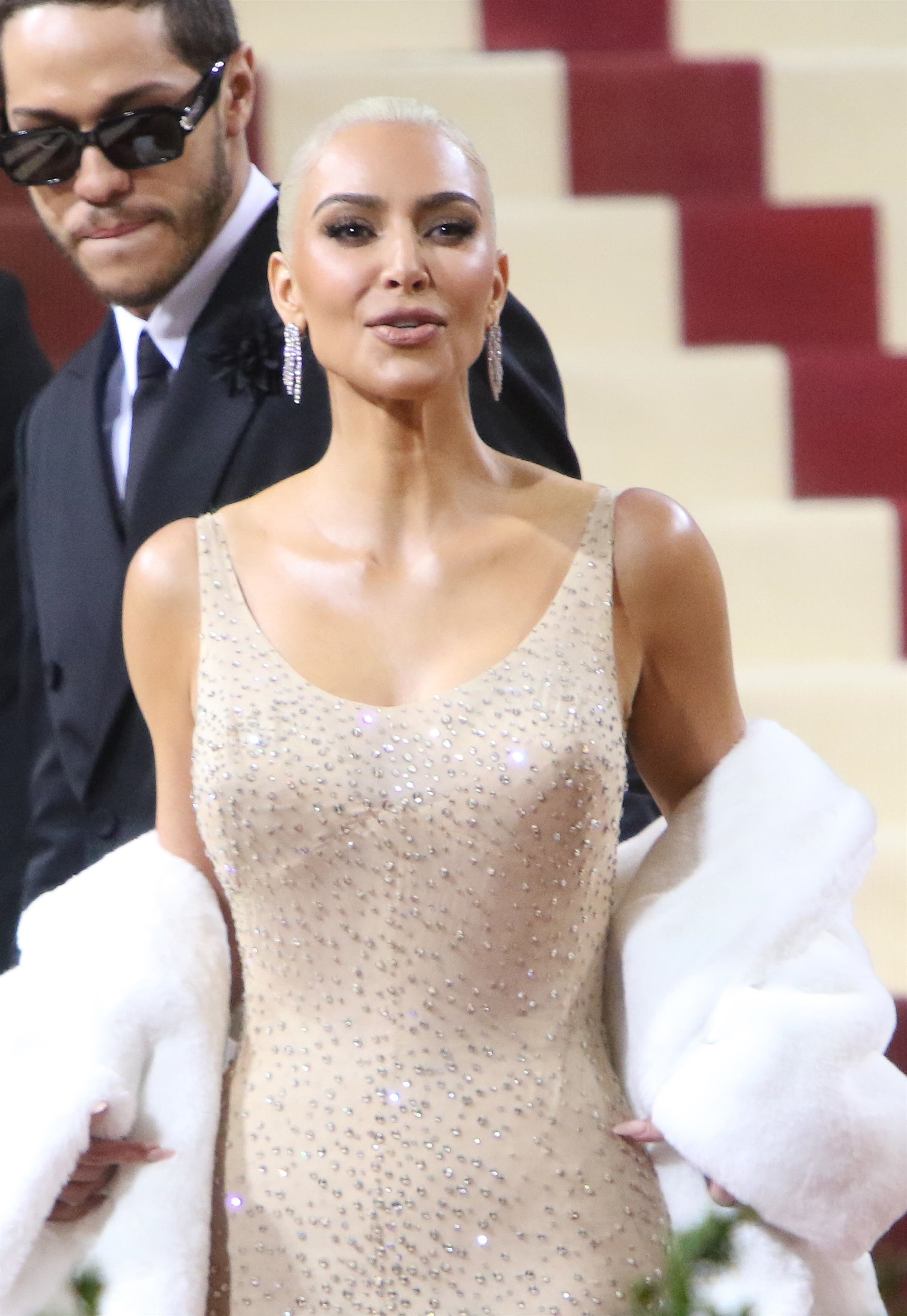 Access_Kardashian_010.jpg