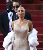Access_Kardashian_075.jpg