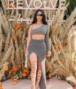 Access_Kardashian_03.jpg