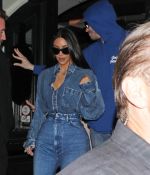 Access_Kardashian_09.jpg