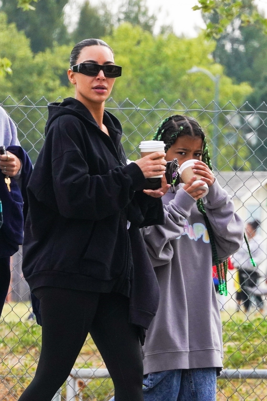 Access_Kardashian_01.jpg