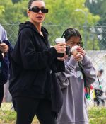 Access_Kardashian_01.jpg