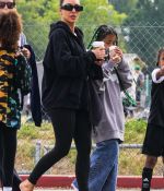 Access_Kardashian_03.jpg