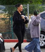 Access_Kardashian_09.jpg