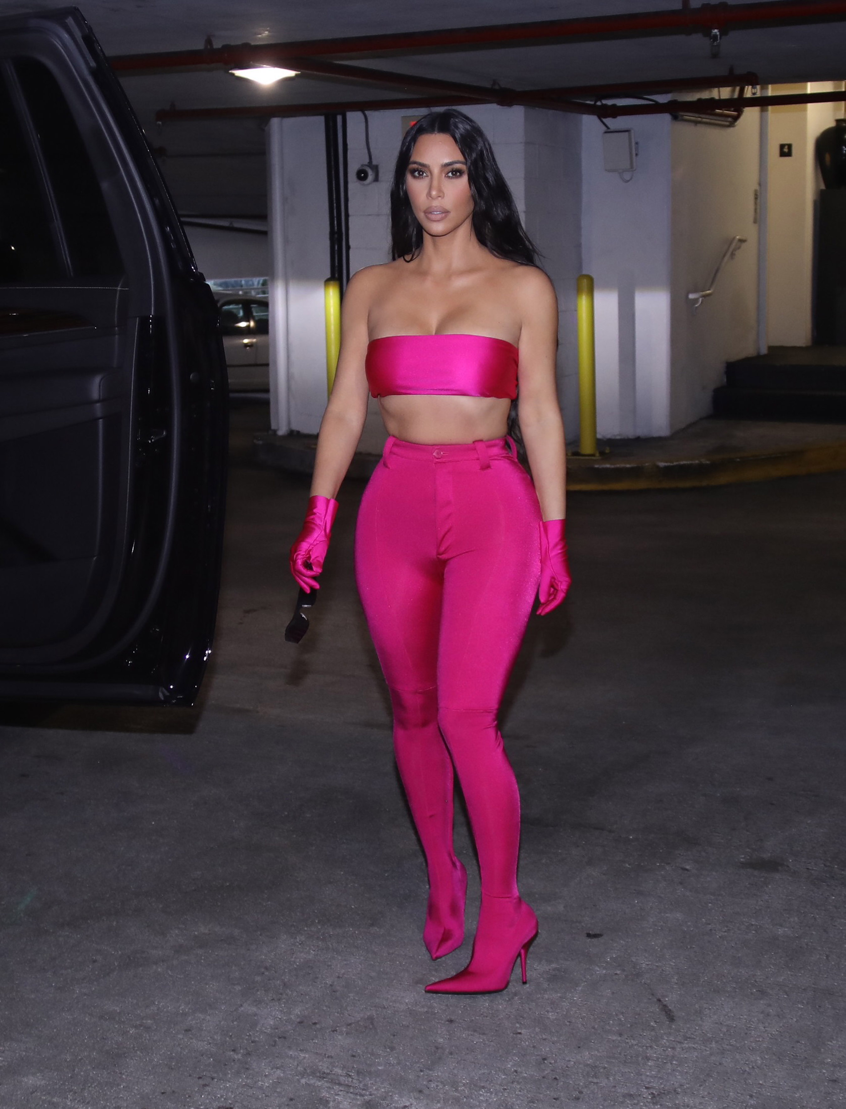 Access_Kardashian_03.jpg