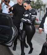 Access_Kardashian_08.jpg