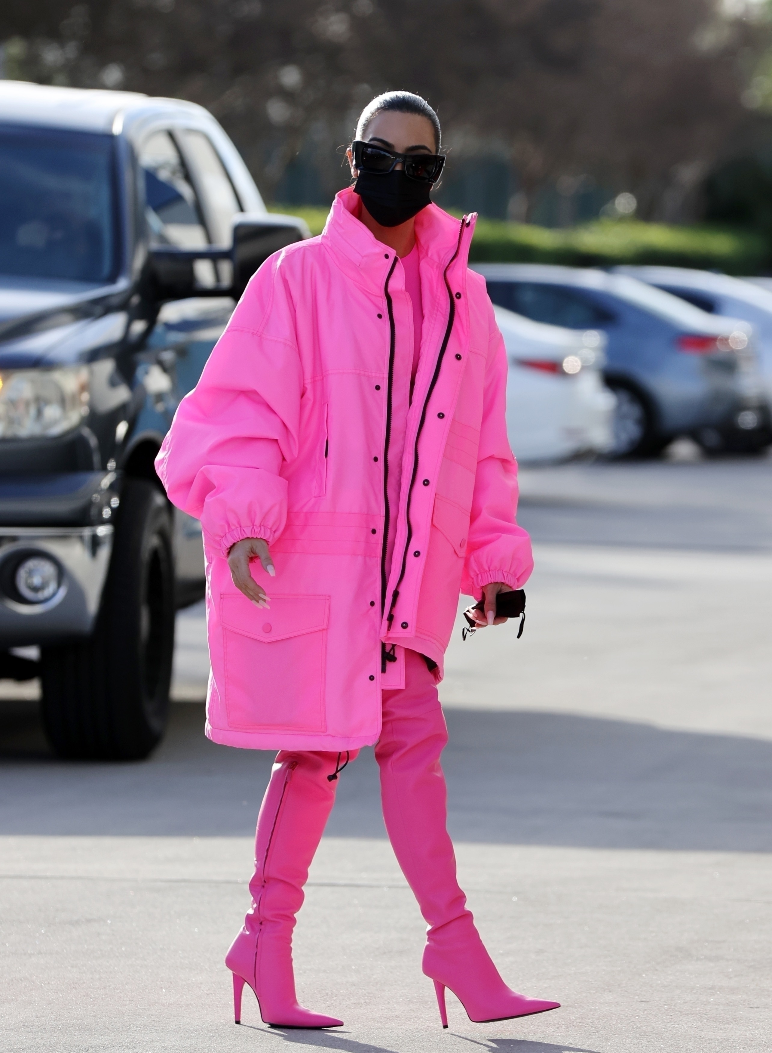 Access_Kardashian_01.jpg