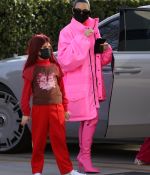 Access_Kardashian_010.jpg