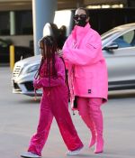 Access_Kardashian_03.jpg