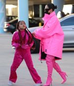 Access_Kardashian_08.jpg