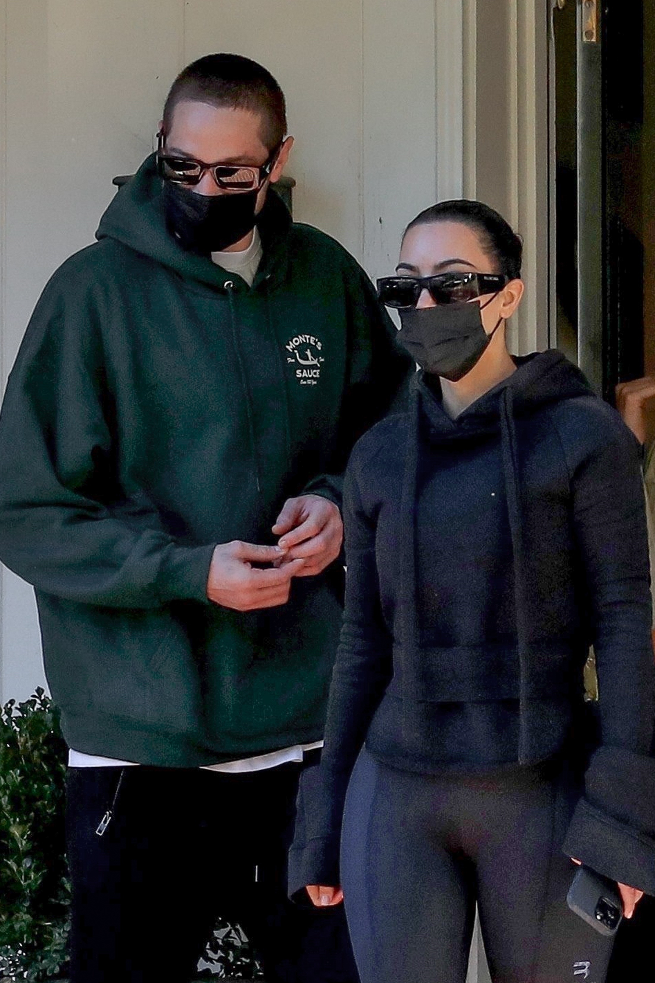 Access_Kardashian_01.jpg