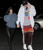 Access_Kardashian_06.jpg