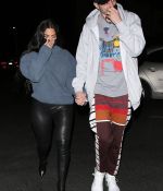 Access_Kardashian_08.jpg