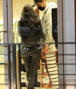 Access_Kardashian_04.jpg