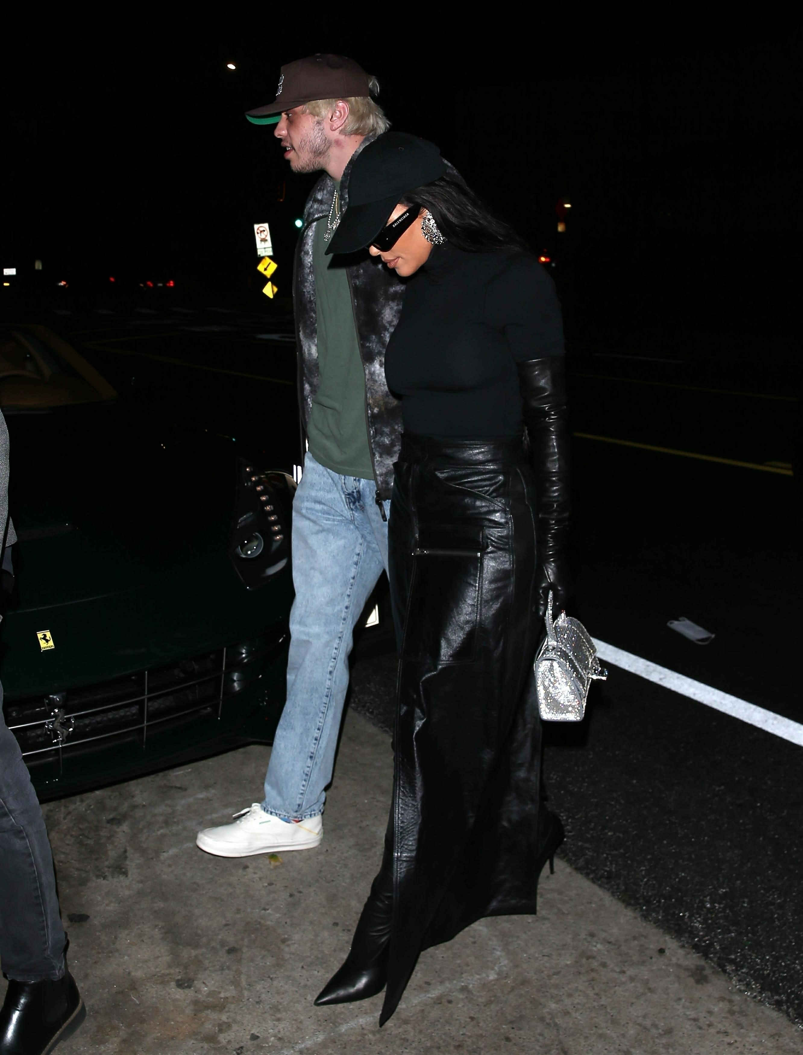 Access_Kardashian_04.jpeg