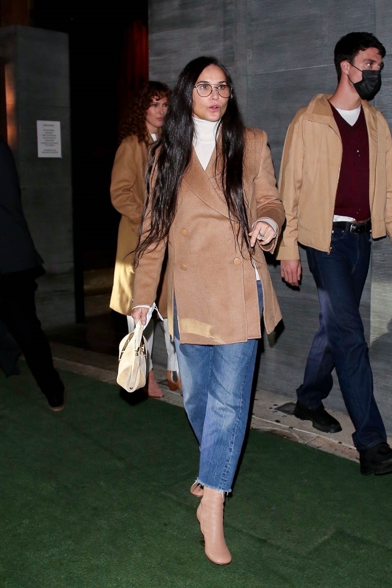 Access_Kardashian_021.jpg