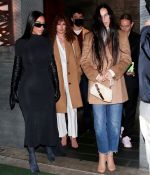 Access_Kardashian_01.jpg