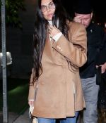 Access_Kardashian_011.jpg