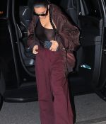 Access_Kardashian_05.jpg