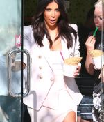 Access_Kardashian_02.jpg