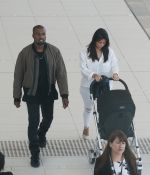 Access_Kardashian_07.jpg