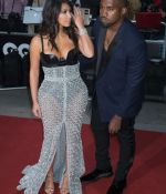 Access_Kardashian_010.jpg