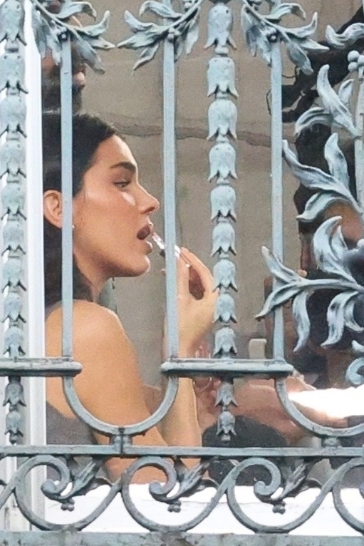 Access_Kardashian_03.jpg