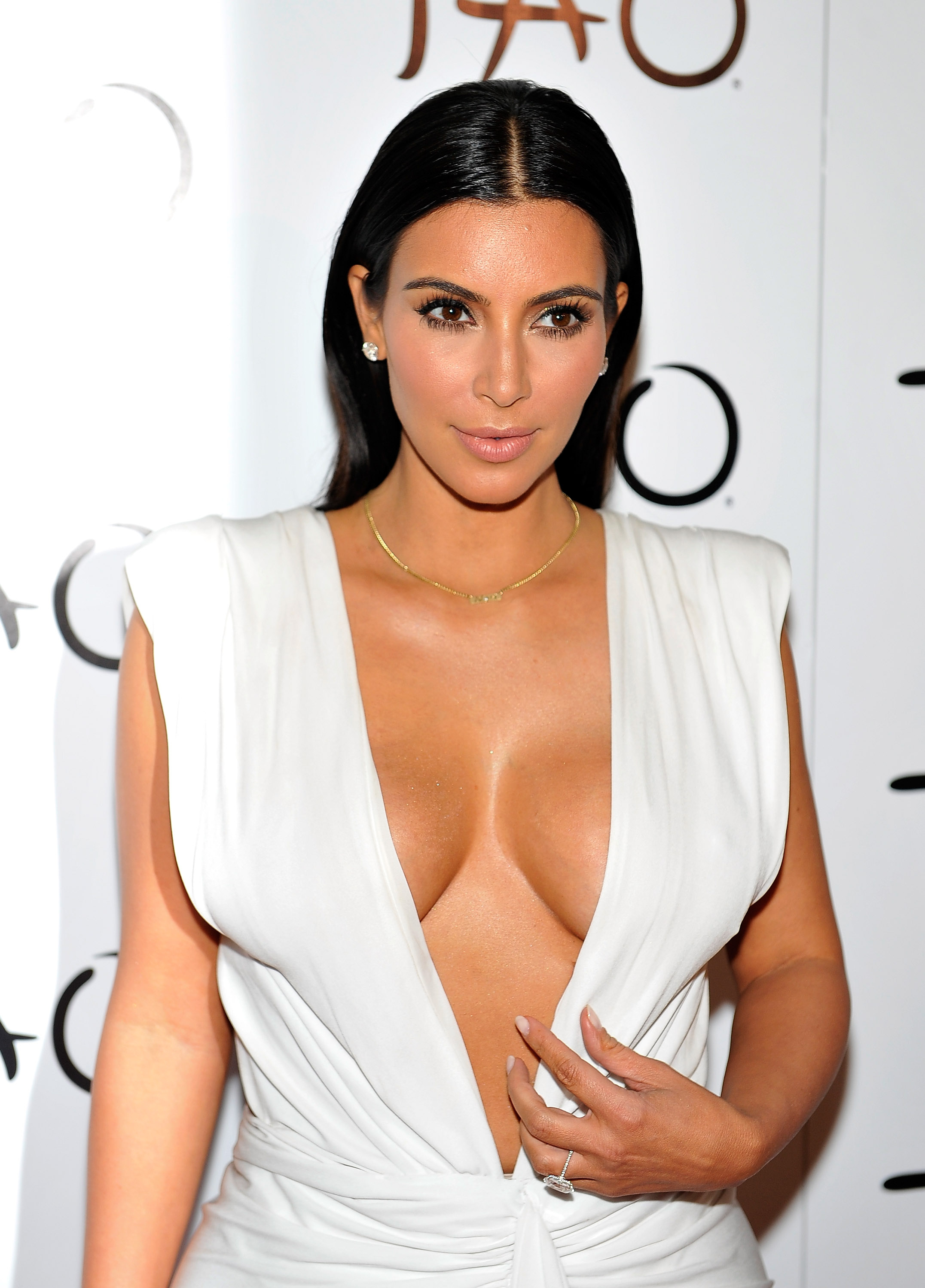 Access_Kardashian_020.jpg