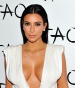 Access_Kardashian_021.jpg